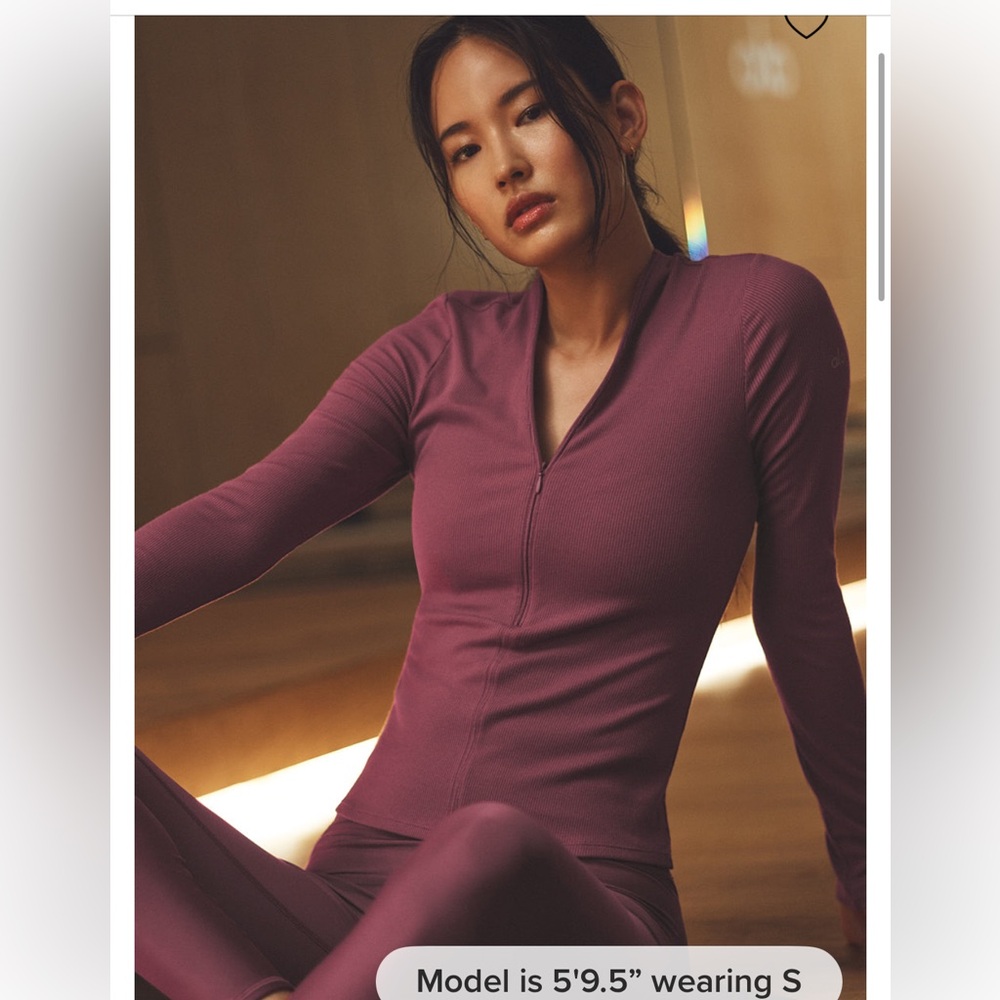 ALO YOGA ribbed mesmerize long sleeve burgundy truffle size xs!